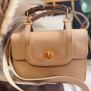 Vintage Gucci Beige Leather Handbag with Bamboo Handle